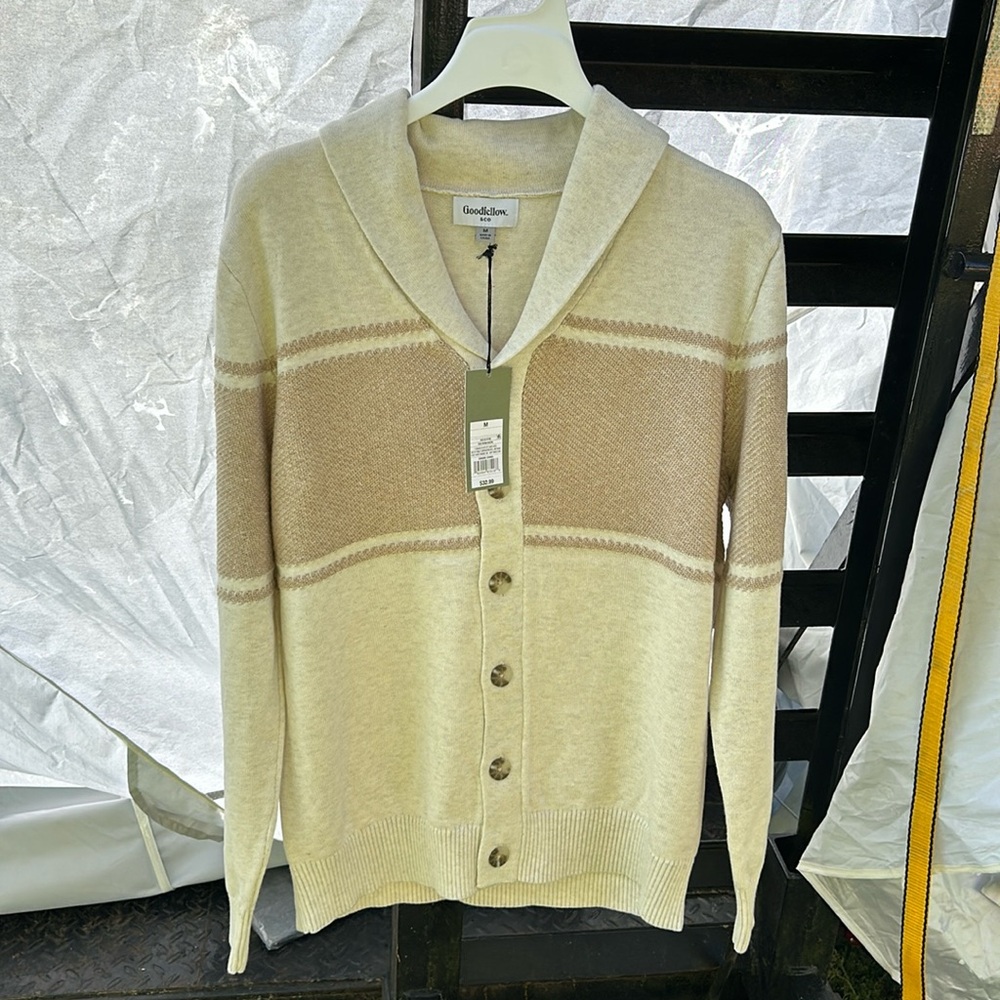 Men’s M sweater jacket from target
